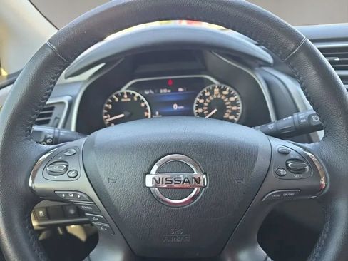 Used 2021 Nissan Murano SV AWD/4WD image 17