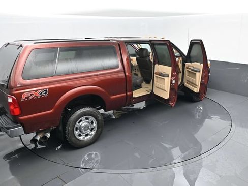 Used 2015 Ford F250 King Ranch w/ FX4 Off-Road Package AWD/4WD image 29