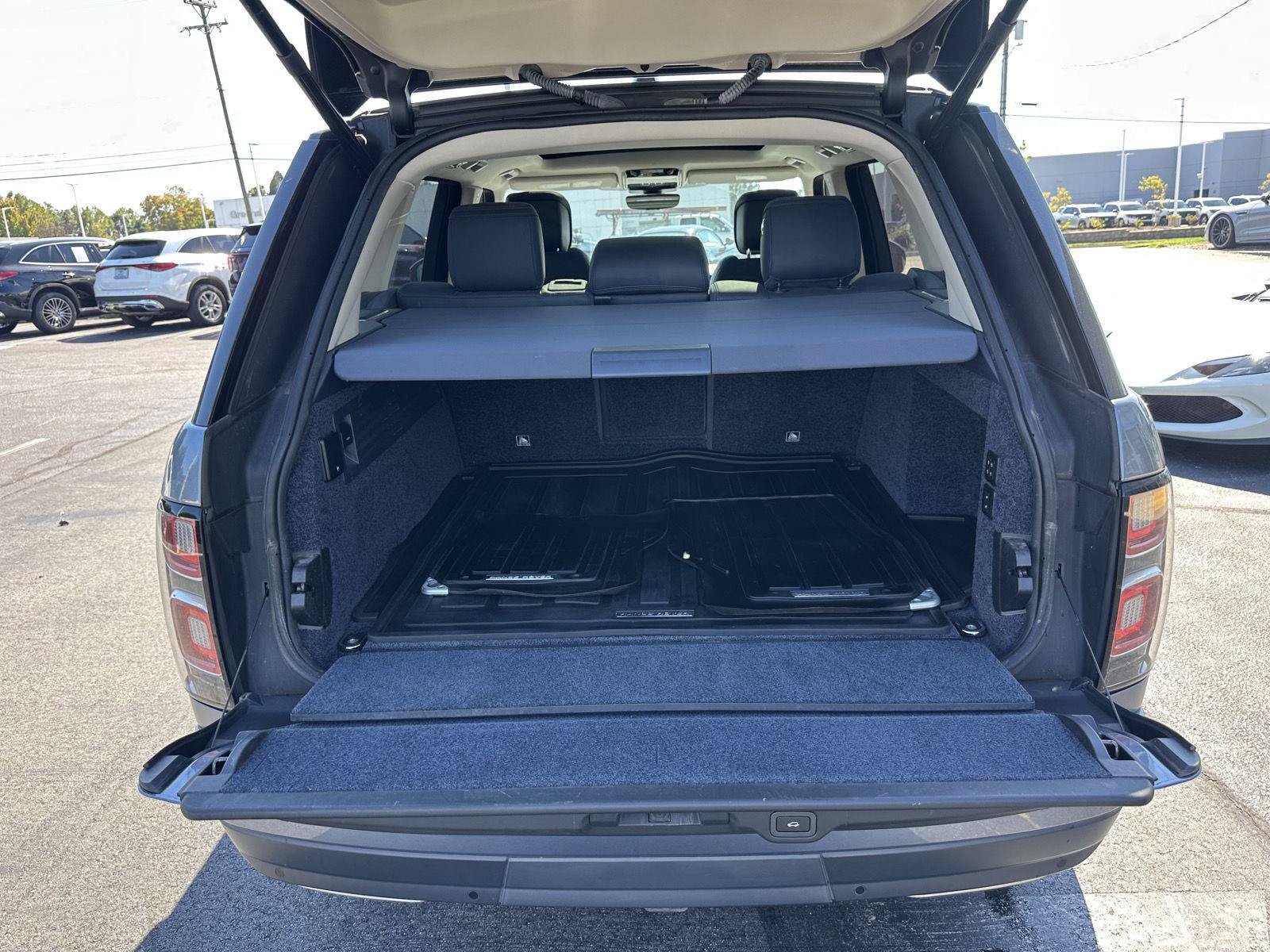 Used 2019 Land Rover Range Rover HSE AWD/4WD image 40