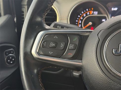 Used 2021 Jeep Gladiator Overland image 24