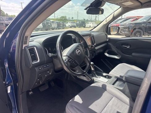 Used 2022 Nissan Frontier SV RWD image 15