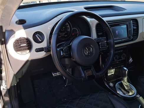 Used 2019 Volkswagen Beetle 2.0T Final Edition SEL image 15