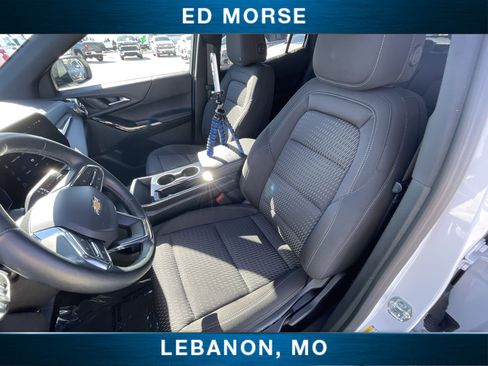 Used 2025 Chevrolet Equinox LT image 18