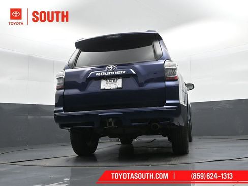 Used 2022 Toyota 4Runner TRD Sport w/ Technology Package image 40