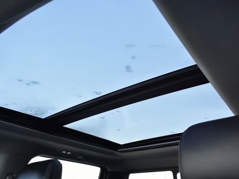 Used 2021 Ford F150 Lariat w/ Equipment Group 502A High image 43