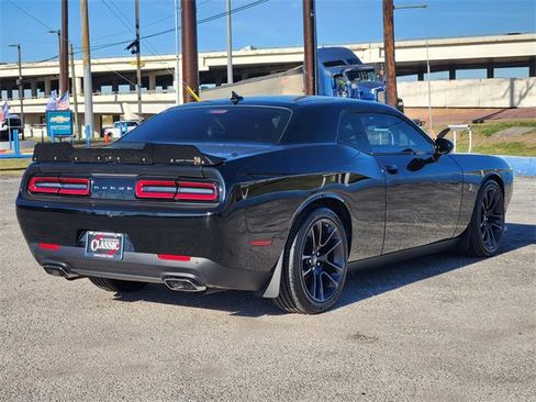 Used 2021 Dodge Challenger R/T Scat Pack image 7