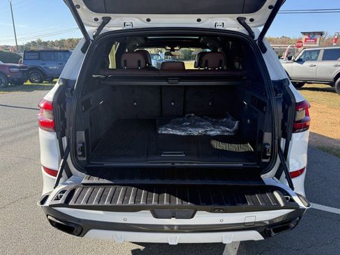 Used 2023 BMW X5 xDrive45e w/ Executive Package image 7