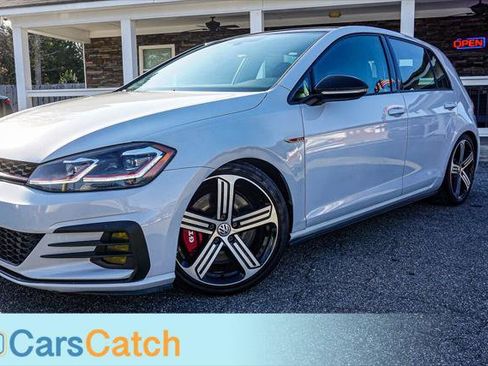 Used 2021 Volkswagen GTI SE image 7
