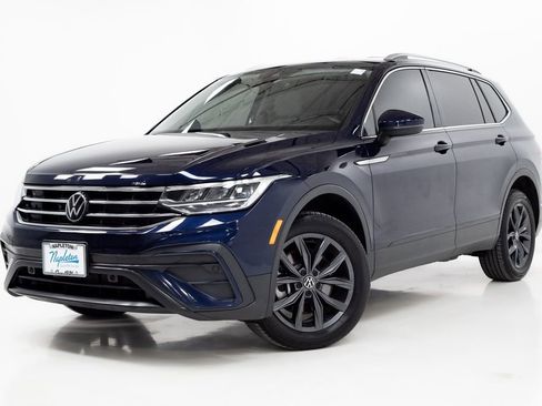 Used 2023 Volkswagen Tiguan SE FWD image 1