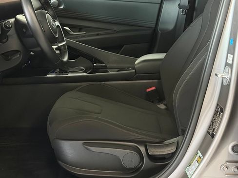 Certified 2023 Hyundai Elantra SEL w/ Convenience Package FWD image 12
