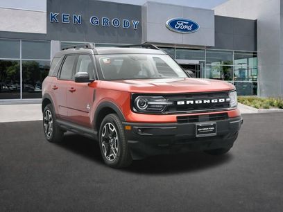 New 2024 Ford Bronco Sport Outer Banks w/ Tech Package
