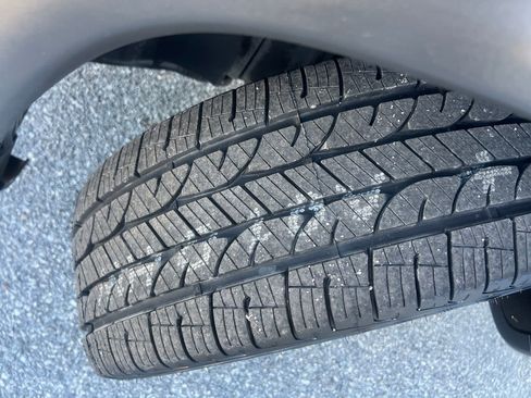 Used 2017 Jeep Compass Limited w/ Navigation Group image 28