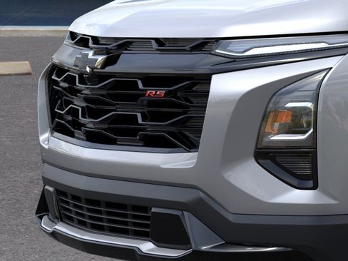 New 2026 Chevrolet Equinox RS w/ Convenience Package III FWD image 10