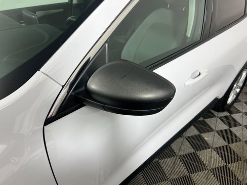 Used 2022 Ford Escape SE w/ Convenience Package image 12