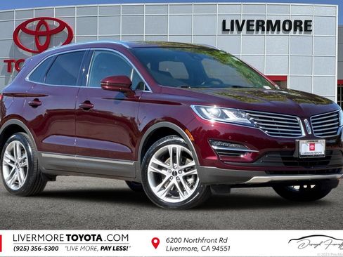 Used 2017 Lincoln MKC Reserve AWD/4WD image 1