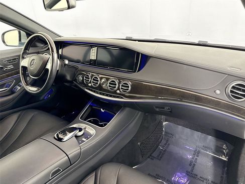 Used 2015 Mercedes-Benz S 550 Sedan image 46
