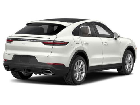 Used 2023 Porsche Cayenne Coupe AWD/4WD image 3