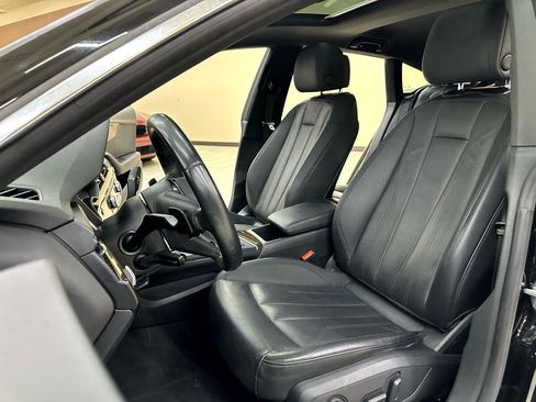Used 2019 Audi A5 2.0T Premium image 18