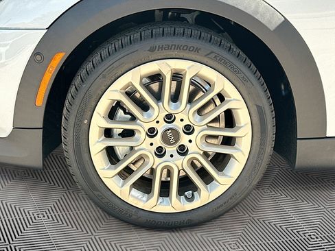 New 2026 MINI Cooper S image 25