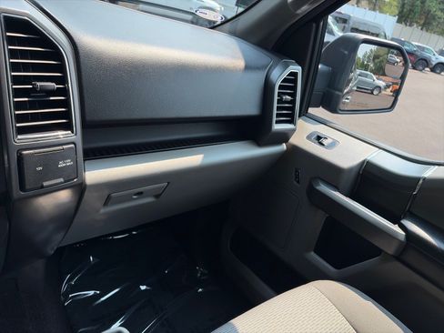 Used 2018 Ford F150 XLT w/ Equipment Group 302A Luxury AWD/4WD image 18