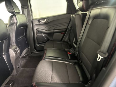 Used 2025 Ford Escape ST-Line FWD image 24