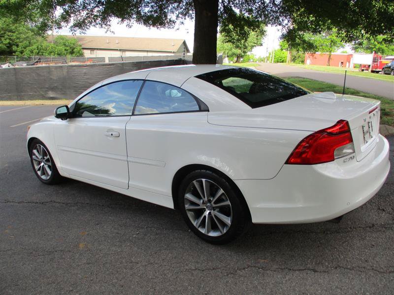 Used 2011 Volvo C70 T5 w/ Convenience Pkg FWD image 17