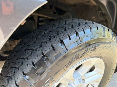 Used 2019 Toyota 4Runner SR5 image 12