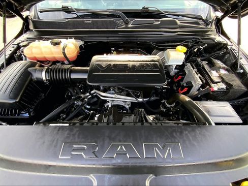 Used 2023 RAM 1500 Big Horn AWD/4WD image 62