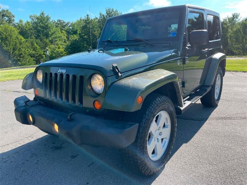 Used 2007 Jeep Wrangler Sahara w/ Dual Top Group AWD/4WD image 50