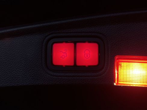 Used 2019 Mercedes-Benz C 43 AMG 4MATIC Coupe image 25