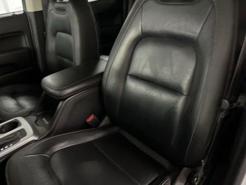 Used 2022 Chevrolet Colorado ZR2 image 19