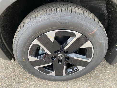 New 2026 Nissan Kicks SV w/ Cold Weather Package image 24