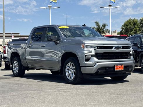 Used 2026 Chevrolet Silverado 1500 RST RWD image 3