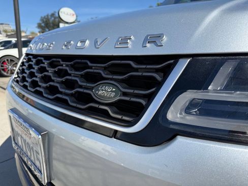 Used 2018 Land Rover Range Rover Sport HSE image 17