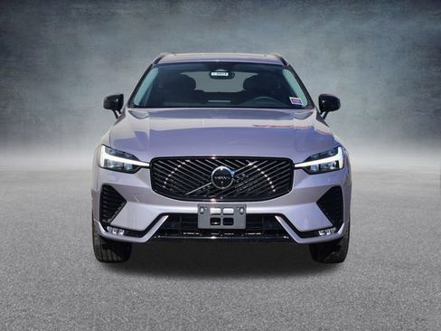 New 2026 Volvo XC60 B5 Plus w/ Climate Package image 2