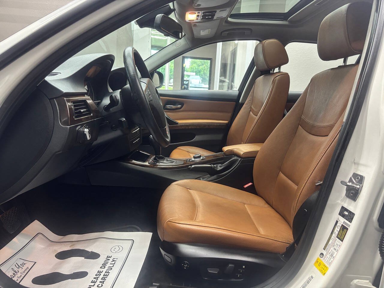 Used 2011 BMW 328i xDrive Sedan AWD/4WD image 20