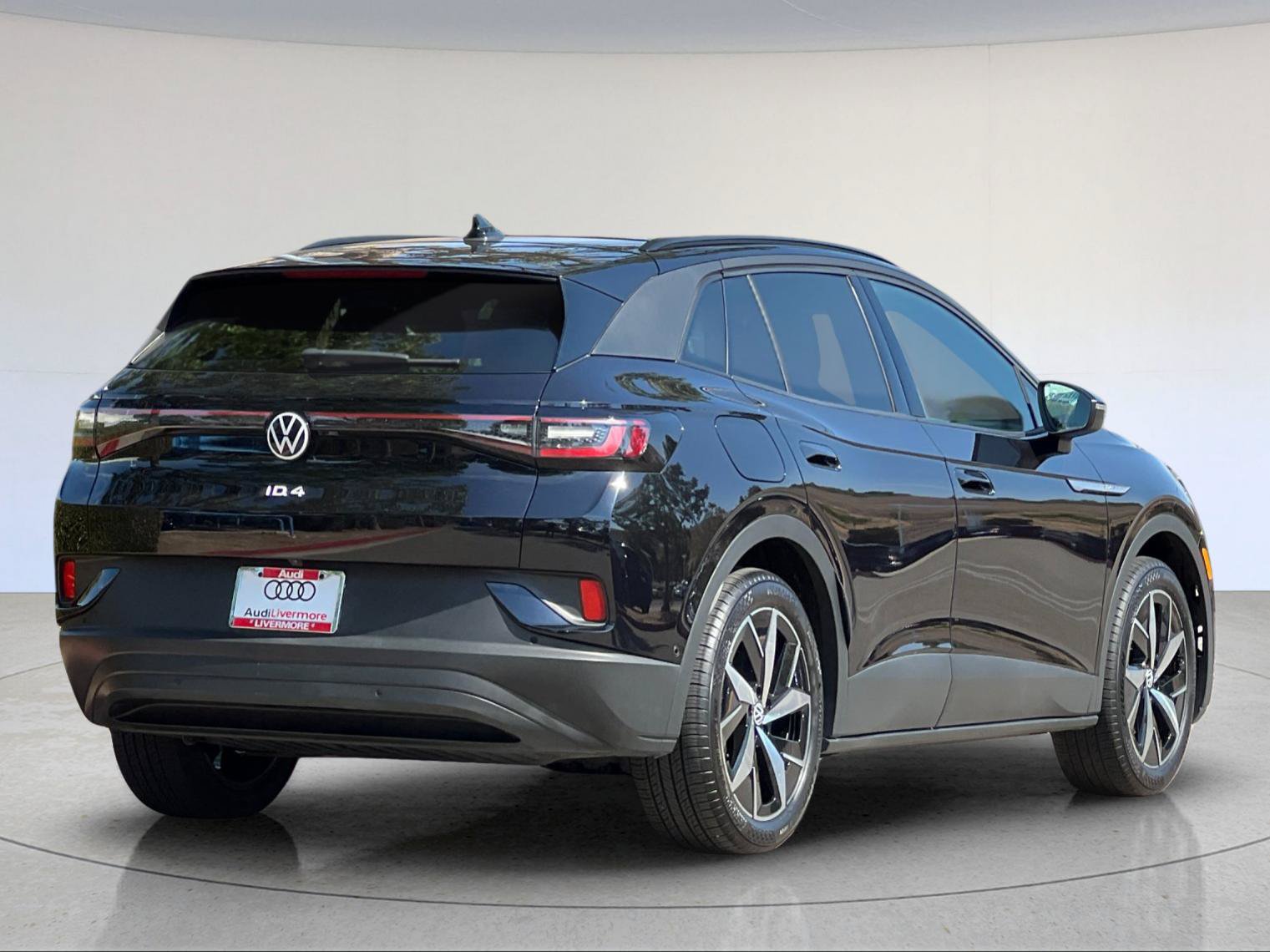 Used 2023 Volkswagen ID.4 S RWD image 6