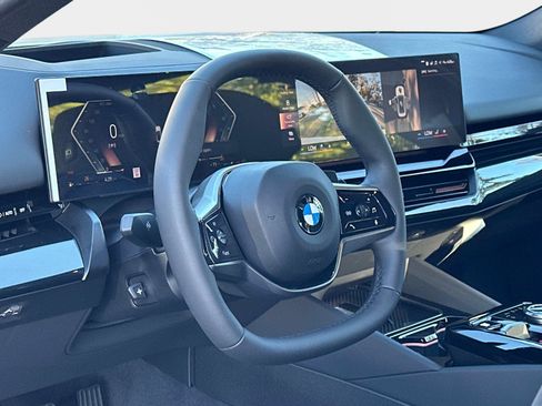 New 2026 BMW 530i 530i w/ Premium Package image 28