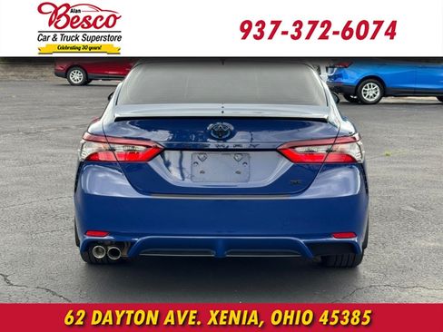 Used 2024 Toyota Camry SE w/ Convenience Package FWD image 5