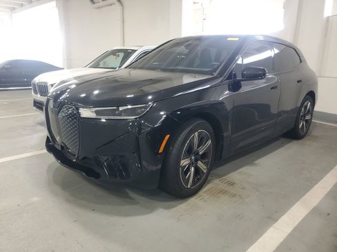 Used 2024 BMW iX xDrive50 w/ Sport Package image 1