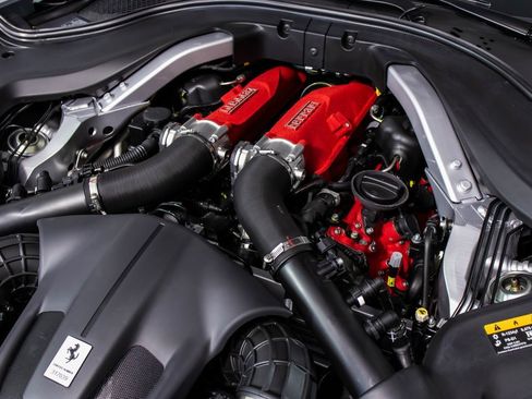 Certified 2025 Ferrari Roma Spider image 57