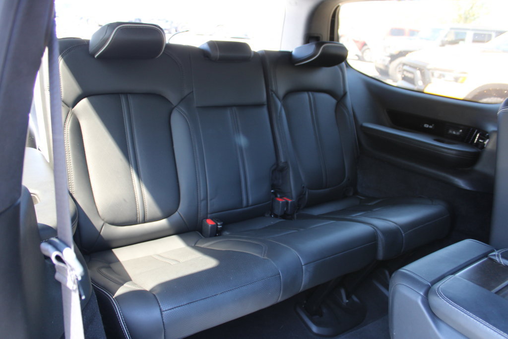 Used 2022 Jeep Grand Wagoneer Series II w/ Premium Group II AWD/4WD image 13