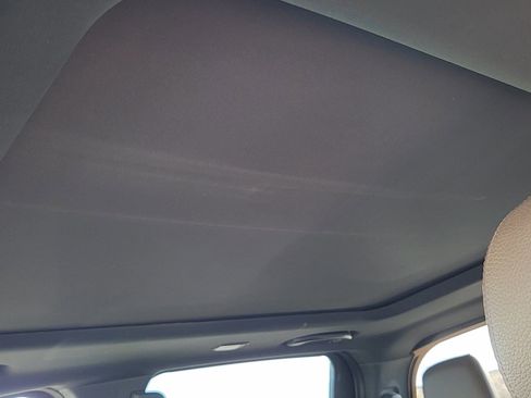 Used 2021 Nissan Titan Platinum Reserve w/ Moonroof Package image 10