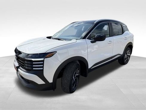 New 2026 Nissan Kicks SV FWD image 3