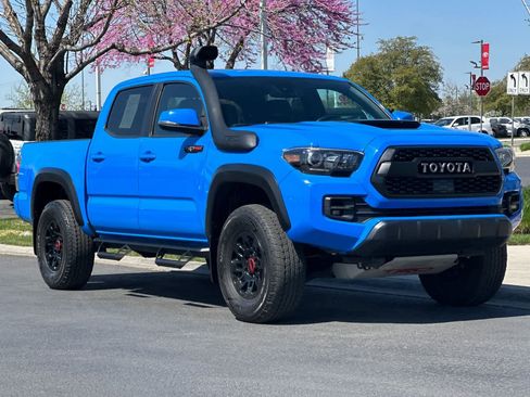 Used 2019 Toyota Tacoma TRD Pro w/ Desert Air Intake Package image 9