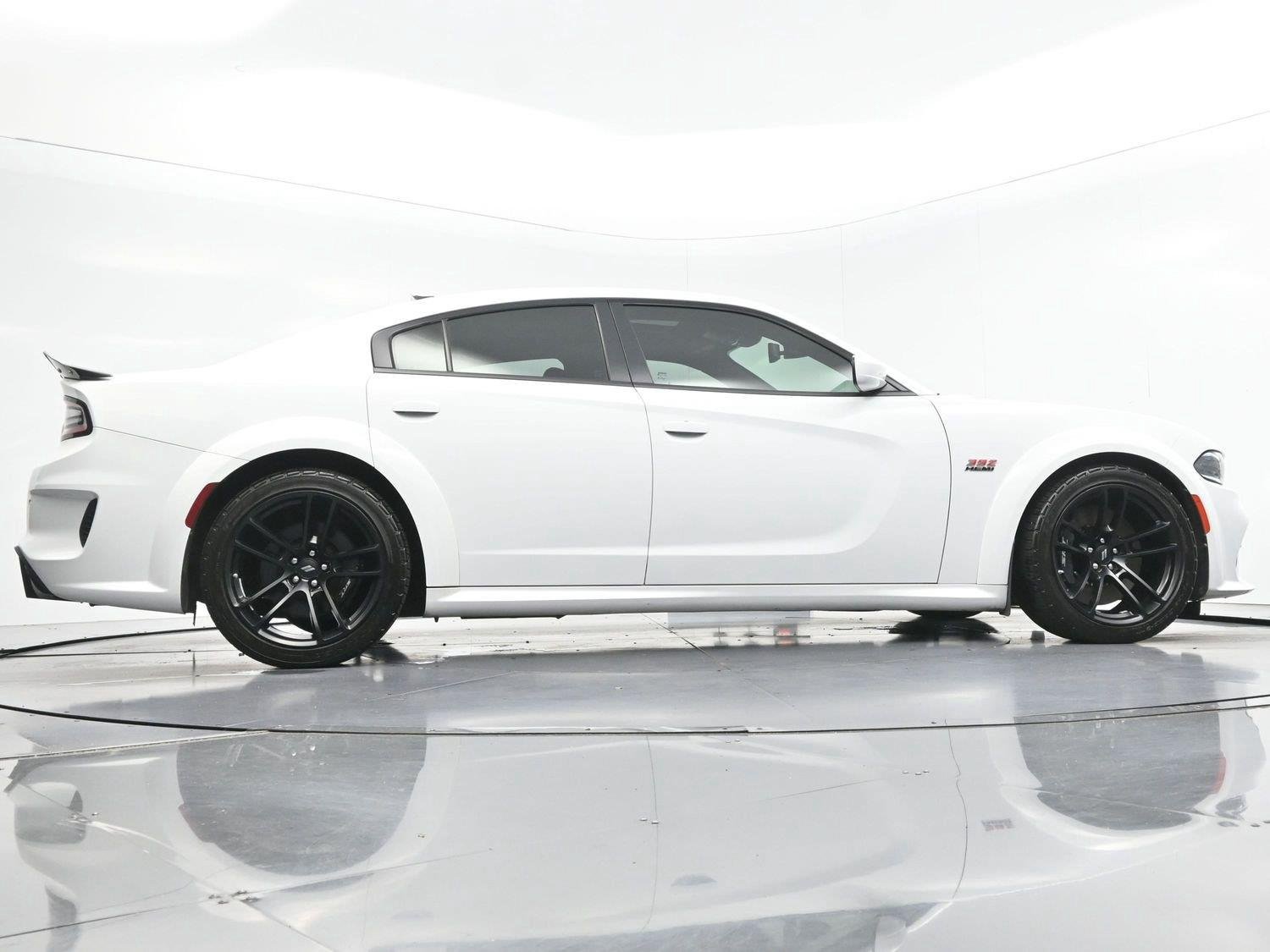 Used 2022 Dodge Charger Scat Pack RWD image 44