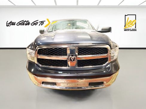 Used 2019 RAM 1500 Classic SLT image 2