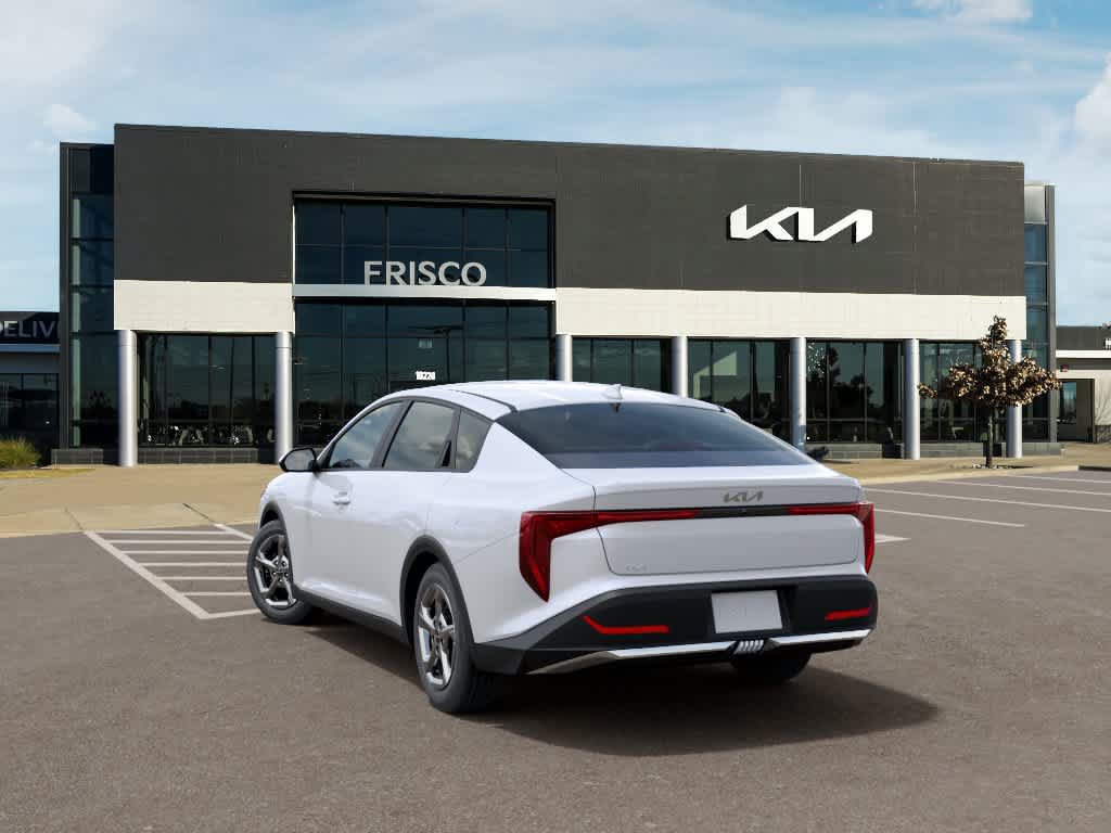 New 2026 Kia K4 FWD image 4
