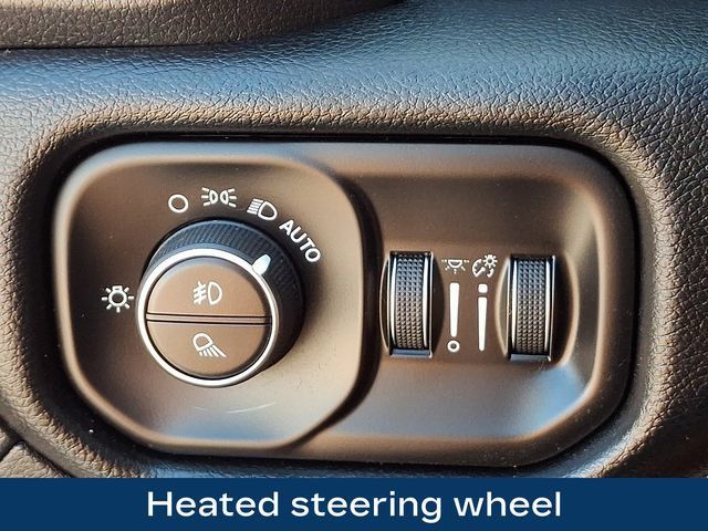 Used 2021 RAM 1500 Laramie AWD/4WD image 9