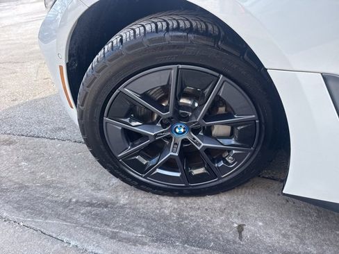 Used 2023 BMW i4 eDrive35 w/ Premium Package image 11